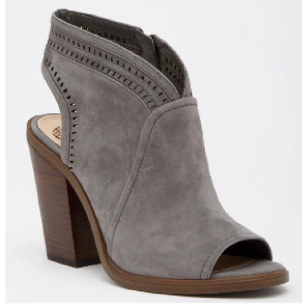 Vince Camuto Gray Suede Open-Toe Cutout Ankle Booties, 6.5